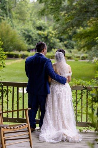 mobile - carousel-hero-element image-1