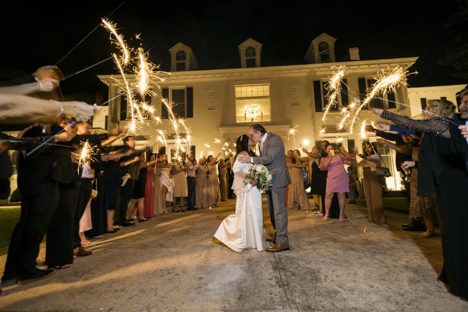 carousel-hero-element image-1