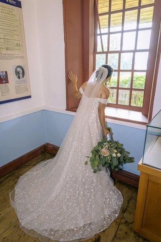 mobile - carousel-hero-element image-12