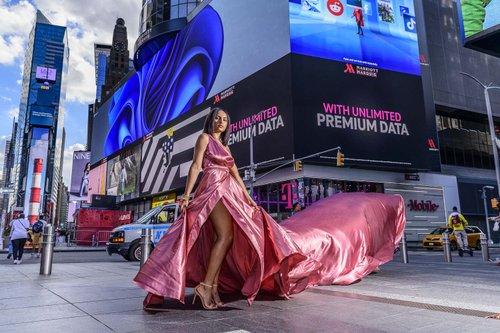 mobile - carousel-hero-element image-5